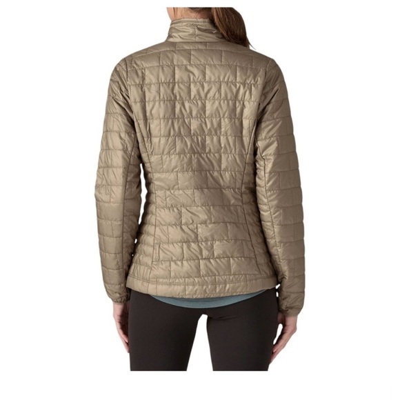 Patagonia Women’s Small Nano Puff Insulated Jacket Seabird Grey Puffy NWT - Picture 8 of 13